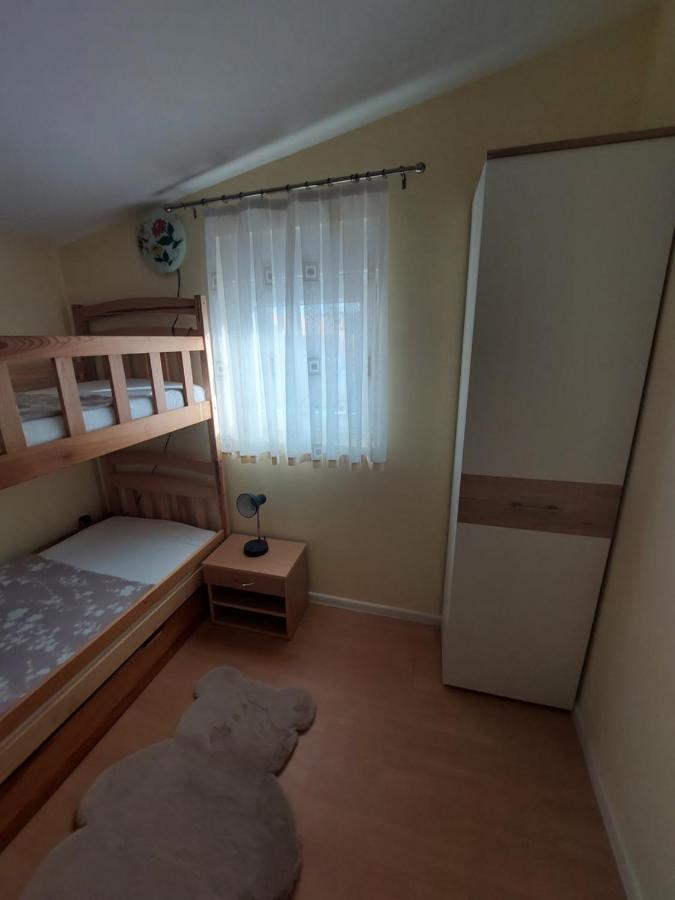 Apartmani Piskoric Vir Exterior photo